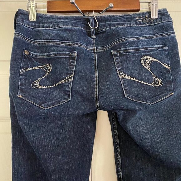 Silver Women's Santorini Dark Wash Cropped Ankle Factory Faded Jeans Size 28 - Picture 8 of 11
